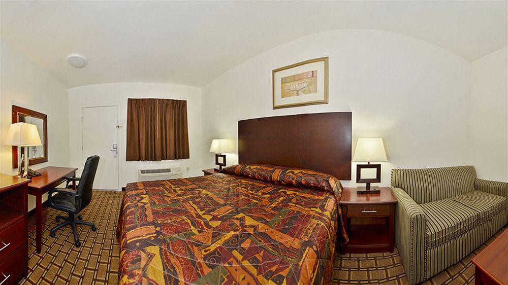 Baymont By Wyndham Ridgecrest Motel Ngoại thất bức ảnh