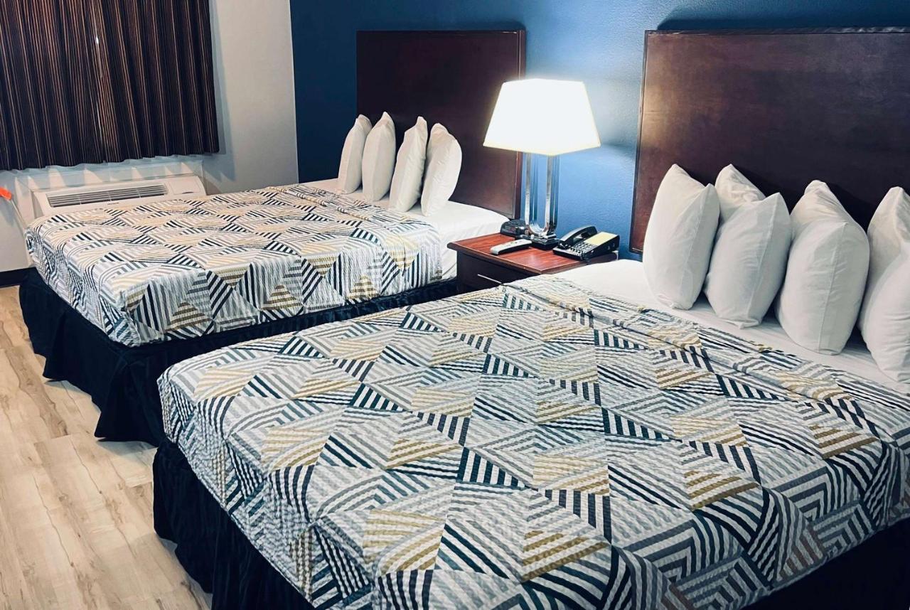 Baymont By Wyndham Ridgecrest Motel Ngoại thất bức ảnh