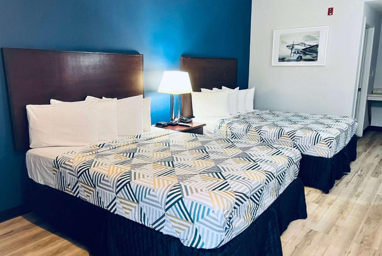 Baymont By Wyndham Ridgecrest Motel Ngoại thất bức ảnh